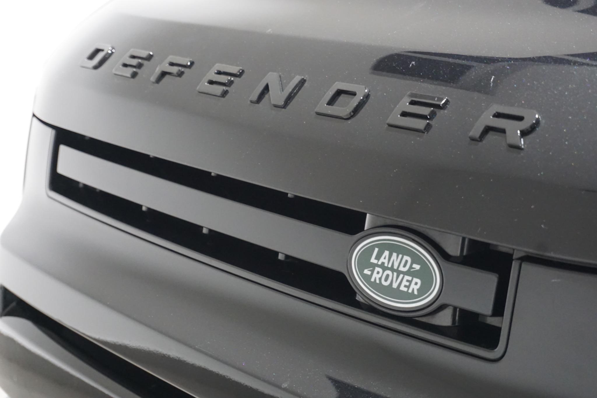 Land Rover Defender 110 2.0 P400e 15.4kWh X-Dynamic HSE Auto 4WD Euro 6 (s/s) 5dr